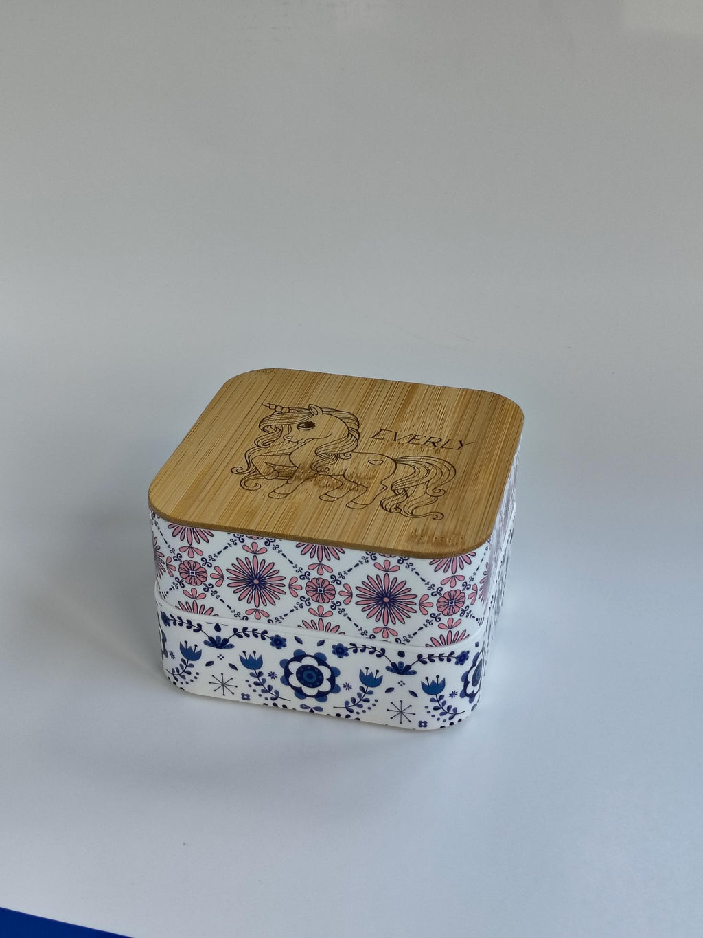 Custom Laser Engraved Bamboo top Bento Box - great gift for kids and adults - personalized gift - custom lunchbox